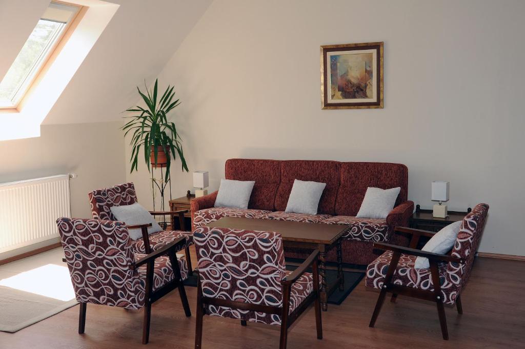 Arany Szolo Wellness Apartmanhaz Hévíz الغرفة الصورة