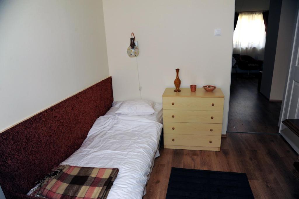 Arany Szolo Wellness Apartmanhaz Hévíz الغرفة الصورة