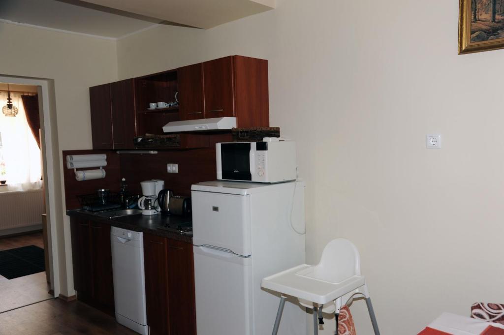 Arany Szolo Wellness Apartmanhaz Hévíz الغرفة الصورة